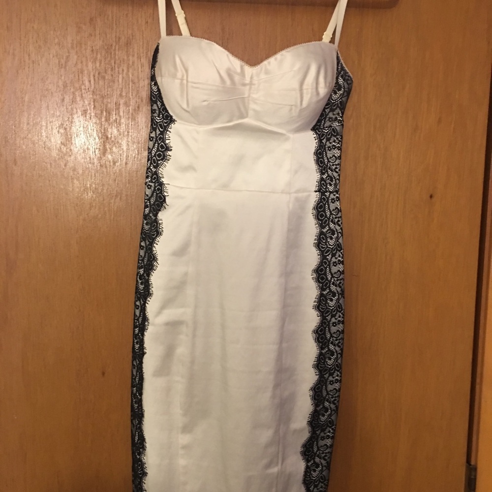 Guess dress🌻 - Picture 6 of 7